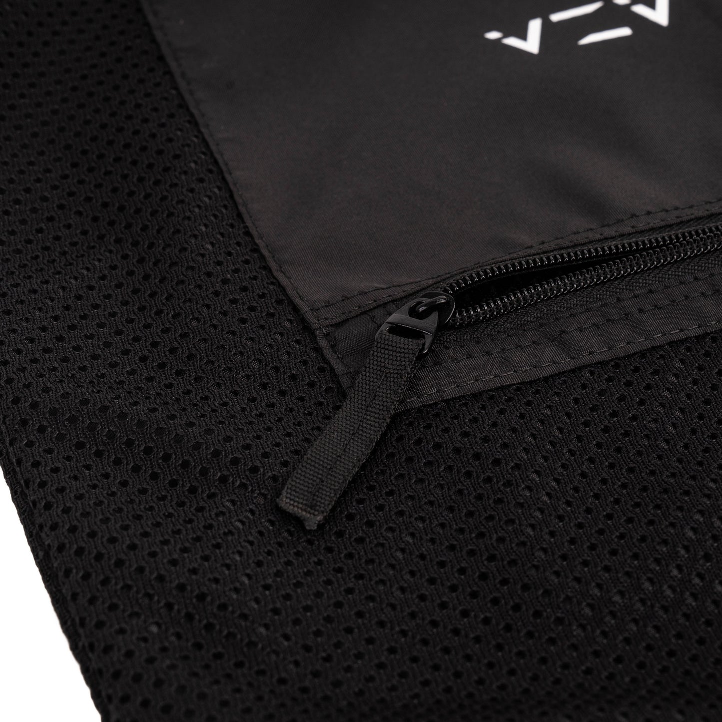 AZA Gymsack Back Simply Mesh Pocket - Black
