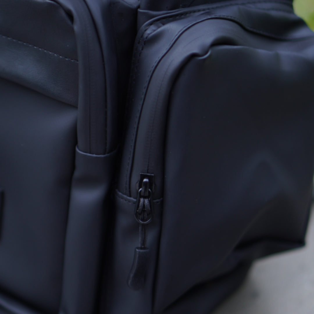 AZA Gridlock Essentials Backpack