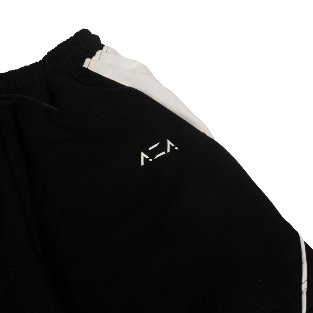 AZA Cutout Essentials Short Pants - Black